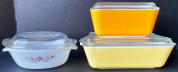 Vintage Pyrex Refrigerator Dishes & Lids With Dynaware Lidded Casserole