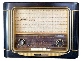 Vintage Grundig Classic Radio