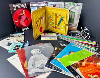 Super Cool Vintage Knitting Magazines And Knitting Needles