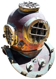 Antique/vintage Diving Helmet