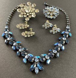 Beautiful Vintage Rhinestone Earrings And Necklace