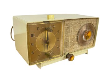 Vintage GE Alarm Clock Radio, As Is
