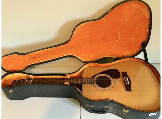 Yamaha FG-335 Guitar In Case