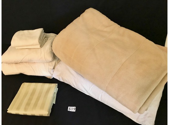 Large Fleece Blanket, Queen Jersey Knit Sheet Set, & Damask Pillow Shams