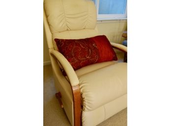 Modern Style Leather(?) Recliner