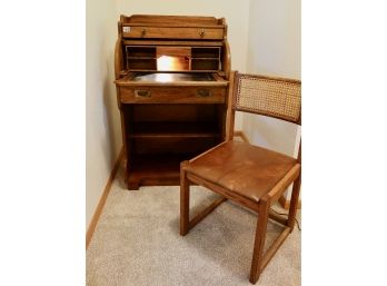 Sweet Campaign Style Rolltop Writer's Desk W/Built In Lamp