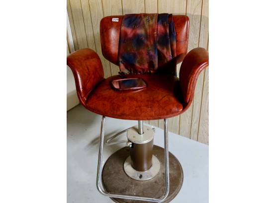Hairstylist Chair