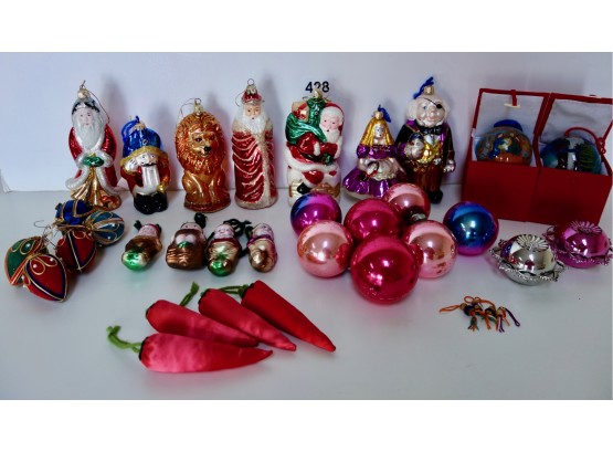 Assorted Christmas Ornaments, Many Vintage