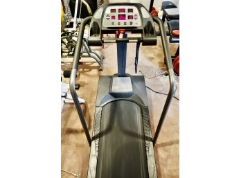 Schwinn 820p Treadmill