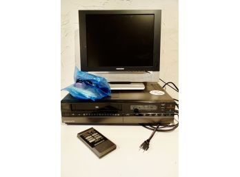 Magnavox 15' TV & VHS Player
