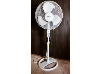 Pelonis Oscilating Fan With Remote