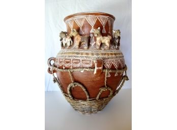 Beautiful Raquel's Collection South American Pottery With Animal Figures