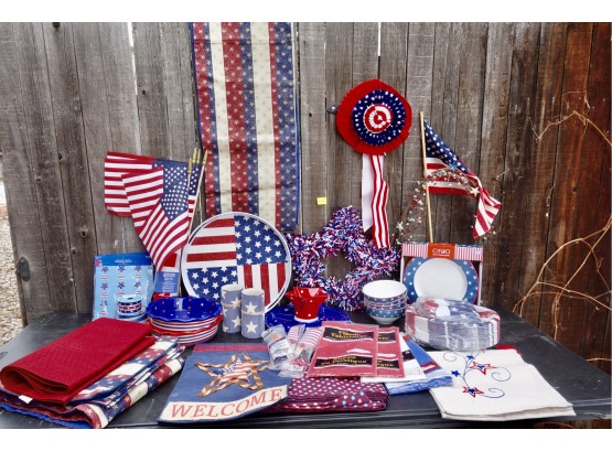 Huge Lot Of Fourth Of July Decor