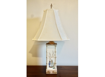 Gorgeous Asian Table Lamp With Fancy Finial