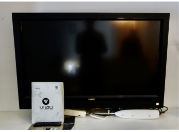 Sony Vizio VO400E LCD HDTV W/universal Remote, Stand, & Optional Wall Mount