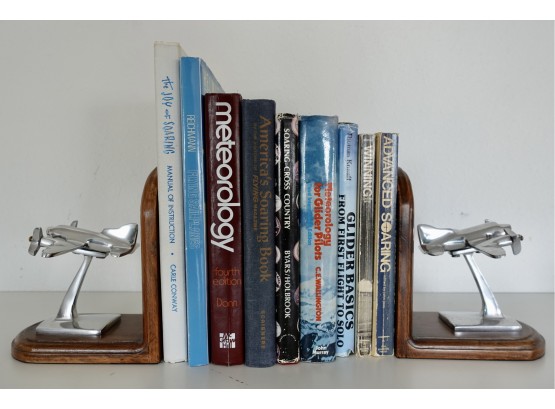 Books On Flying With Airplane Bookends