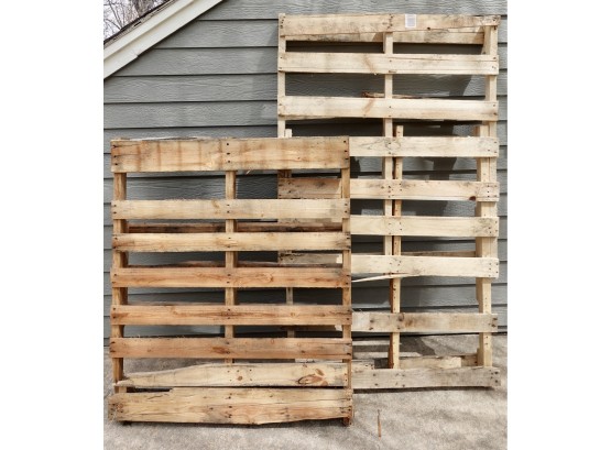 2 Shipping Pallets