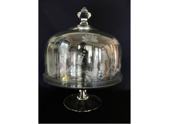 Large Gorgeous Romania Ondial Etched Glass Cake Stand With Lid