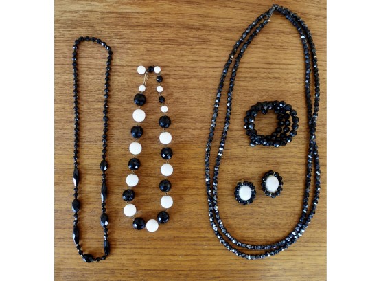 Black And White Vintage Beaded Jewelry