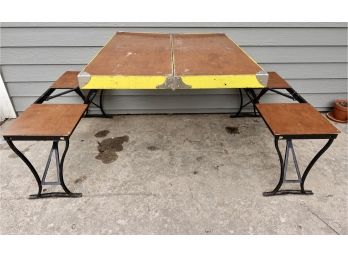 Milwaukee Manufacturing Handy Fold Up Portable Picnic Table & Seats