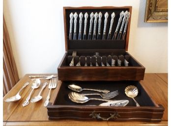 International Deep Silver 'countess' Flatware For 12 With Serving Pieces And Case
