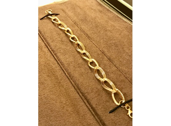 Ross Simons 14 Karat Gold Linked Bracelet In Case.