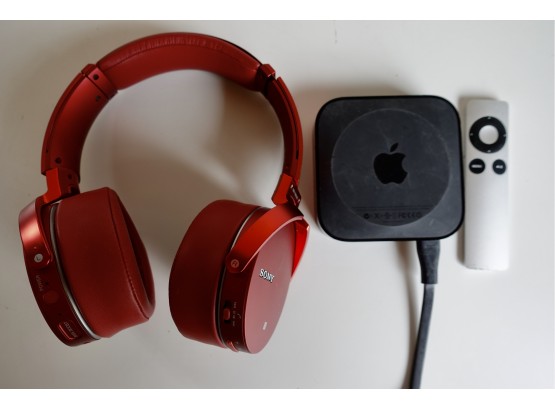 Sony Headphones And 3rd Generation Apple TV
