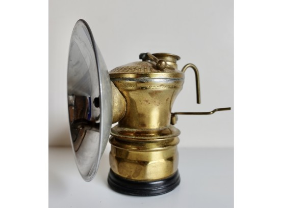 Antique Carbide Universal Lamp Co Brass Miner's Head Lamp