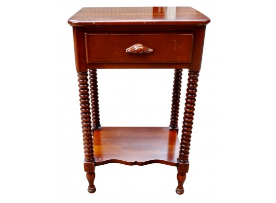 Sweet Antique Turned Leg Side Table With Drawer
