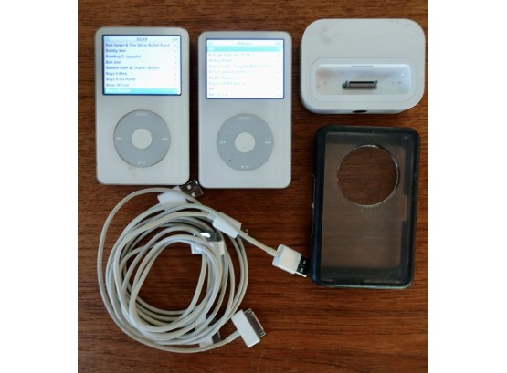 2 Vintage 5th Generation IPods Loaded With Music, 1 Is Functional And Has Almost 5000 Songs
