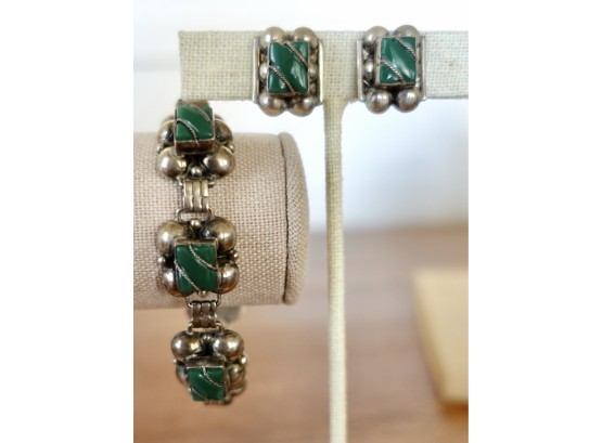 Vintage Mexican Sterling Bracelet And Screw Back Earrings With Green Stones, 32g