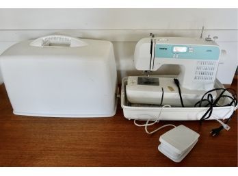 Brother CE-4000 Computer Sewing Machine In Carrying Case