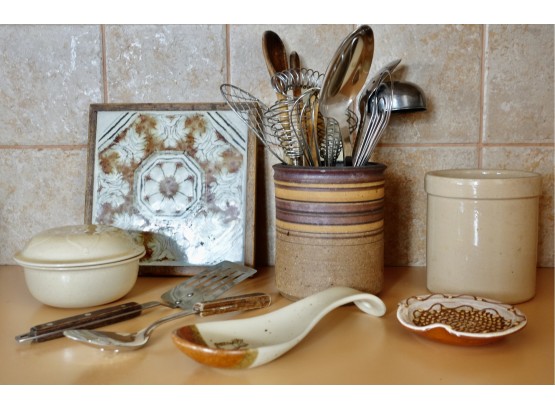 Ceramic Kitchenware Including Utensil Jars, Trivet, Spoon Rests, & Franciscan Garlic Bowl