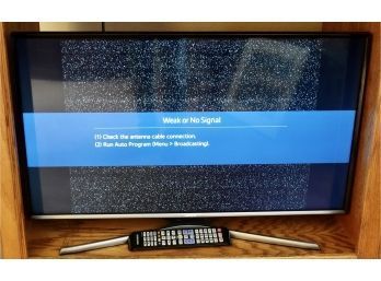 Samsung 32' TV With Sony DVP-NS57P CD/DVD Player And Remotes