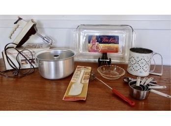Vintage Baking Supplies Including 'New Old Stock'