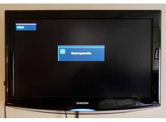 32' Samsung Television With Stand