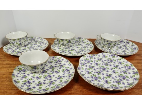 Vintage Lefton Snack Set With 4 Cups And 6 Plates