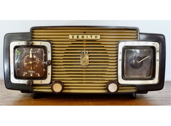 Vintage Zenith Clock Radio, As Is