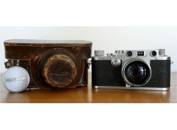 Vintage Leica DRP Ernst Leitz Wetzlar Germany NO527741 Camera In Leather Case