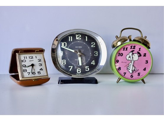 Vintage Clocks Including Westclox Big Ben & Snoopy