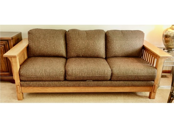 Gorgeous Flexsteel Craftsman Style Sofa In Great Shape