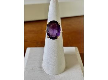 14k Gold And Amethyst Ring