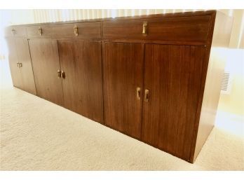 Large Mid Century Buffet In The Style Of Broyhill Saga