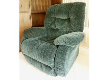 Best Chairs Incorporated Recliner In Very Good Condition