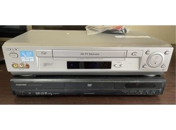 Sony VCR & Toshiba DVD Player With Remote