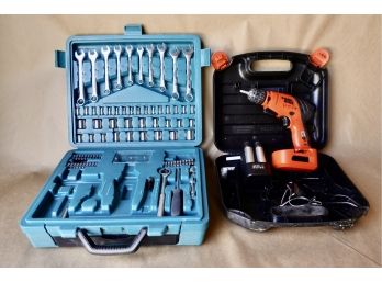 Black & Decker Drill With Battery Pack & Incomplete Tool Set