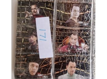 Star Trek Next Generation And Voyager Collection 200 Cards