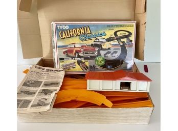 Tyco California Classic Racing Track & Hot-wheels Super Charger Track