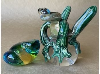 Glass Art Frog Paperweights Including Murano & One Signed Guglielmello