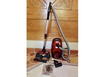 Simplicity Verve Canister Vacuum With Attachments